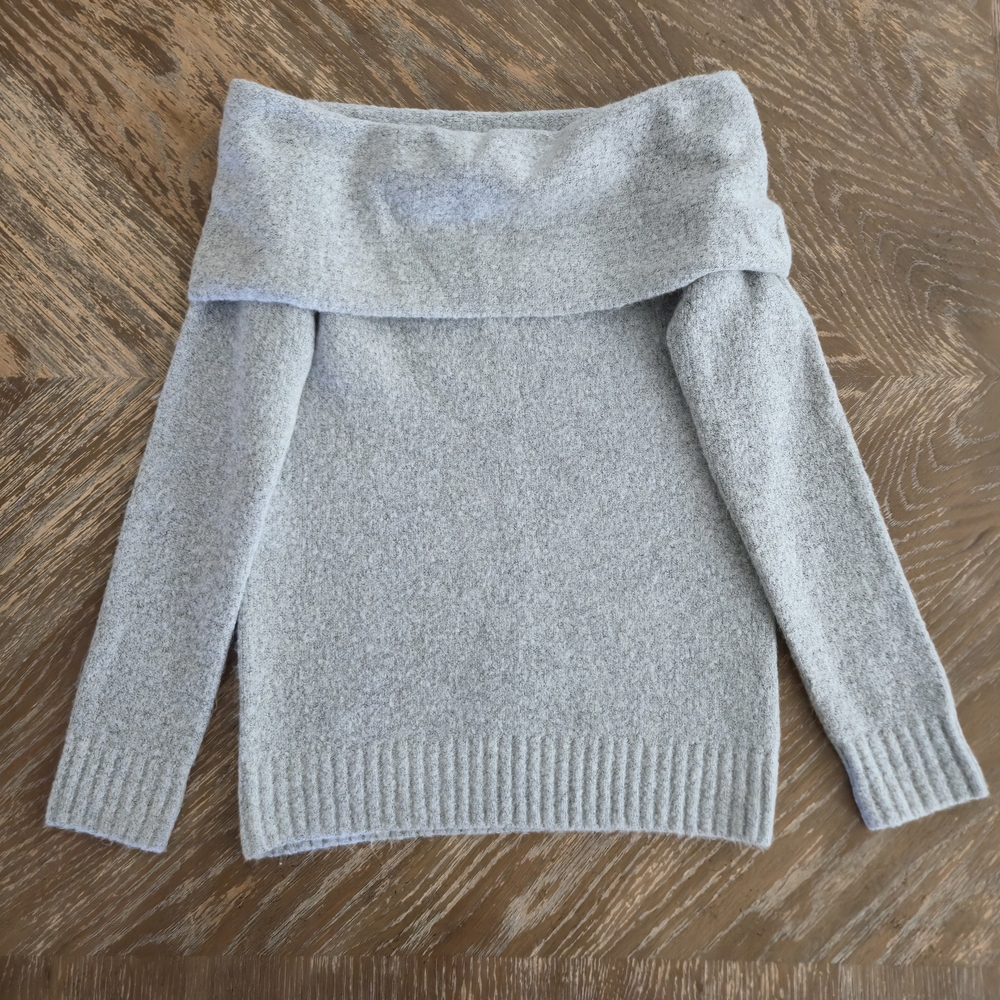 Off Shoulder Sweater Gray Soft Knit Long Sleeve Size S